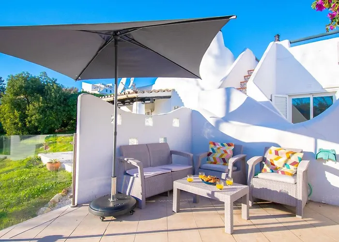 C65 Quinta Do Paraiso - Charming 2-Bedroom Bungalow